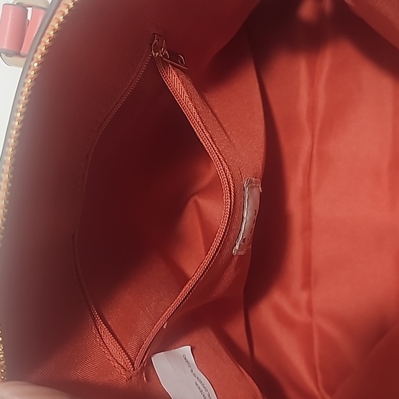 A new day women handbag, Size Medium, Color: Coral - Picture 9 of 10